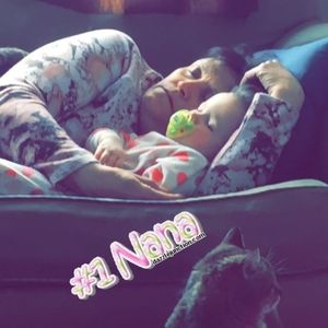 Meet your Posher, Elaine